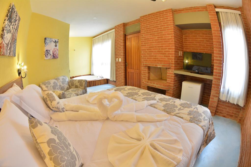 סרה נגרה Pousada Villa Dos Leais מראה חיצוני תמונה